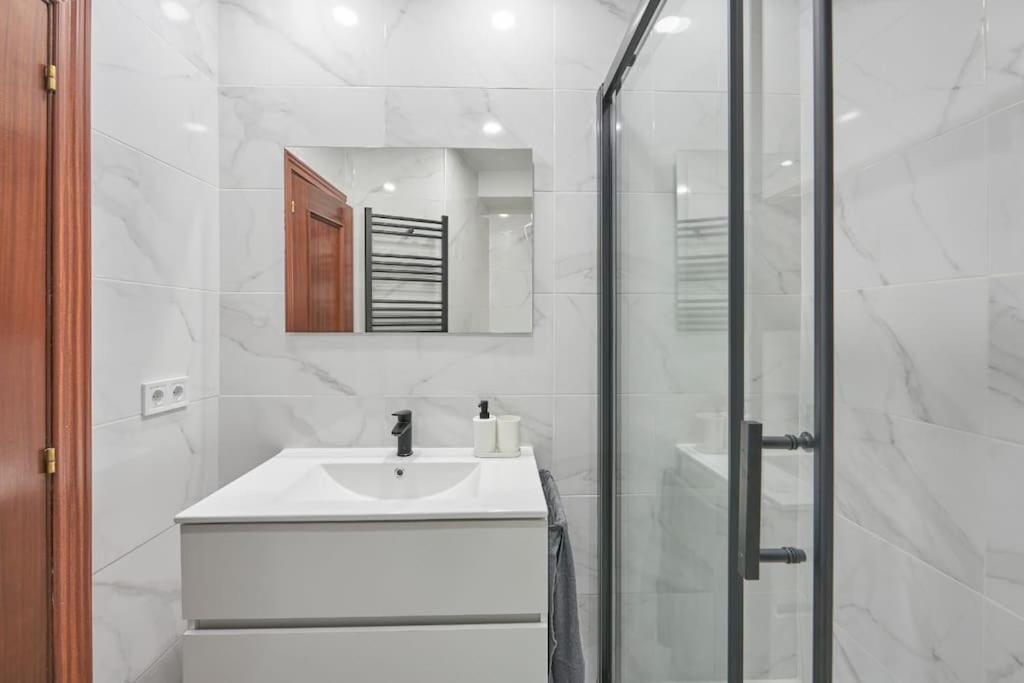 Apartamento Reformado, Centrico , Wifi . Dr Magoo